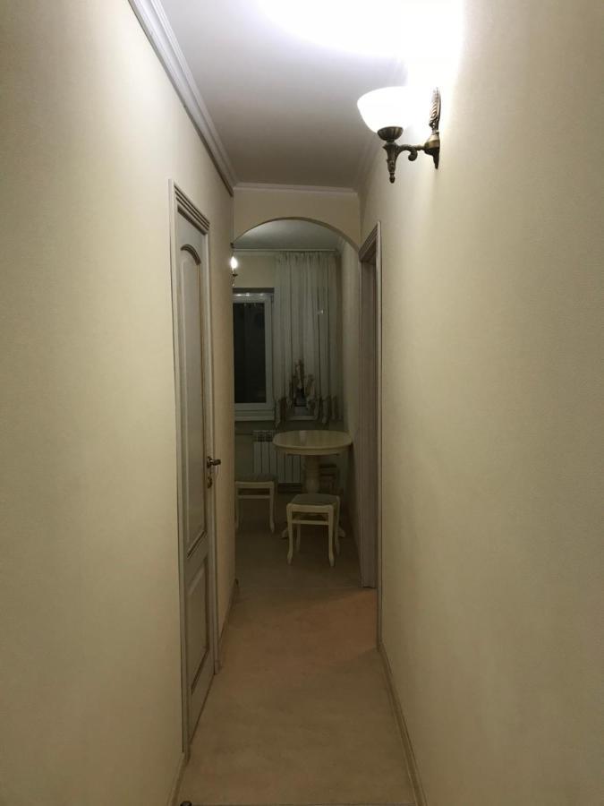 Sunny Apartment Overlooking The Royal Village Kyiv Exterior photo